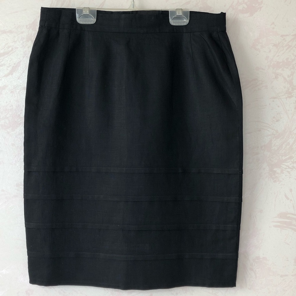 Louis Feraud vintage black linen skirt.